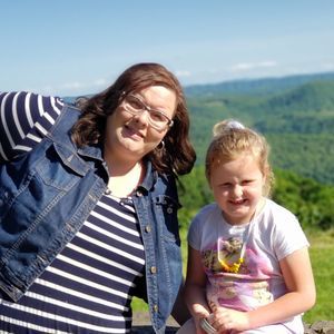 Meet your Posher, Becky